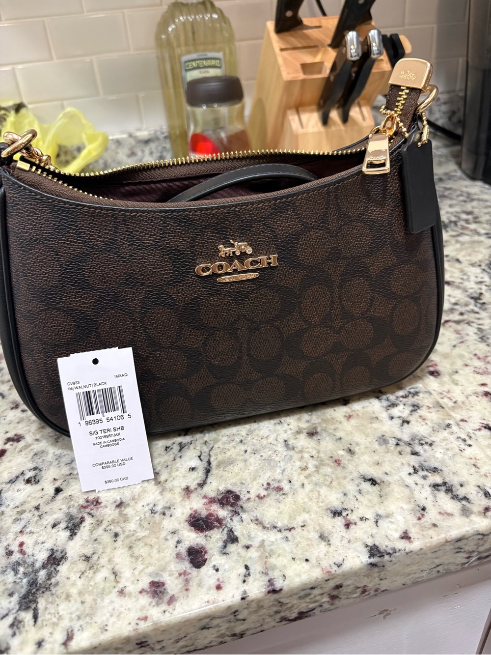 Coach teri shoulder/crossbody